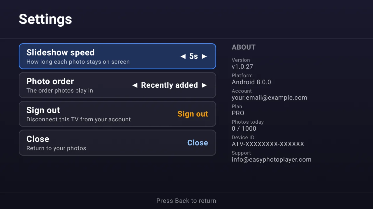The settings screen with slideshow speed and photo order